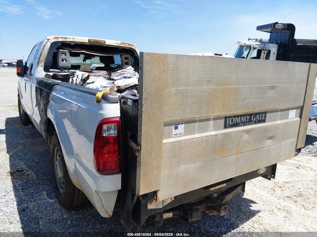 45016384 :رقم المزاد ، 1FT7X3A60DEB52495 vin ، 2013 Ford F-350 Xl مزاد بيع