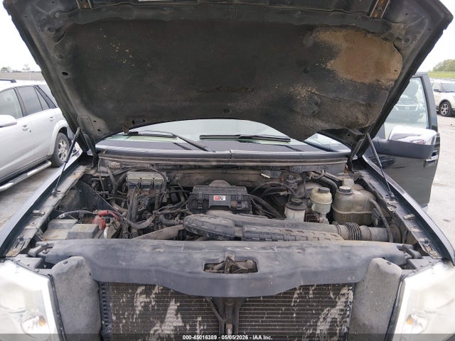 2006 Lincoln Mark Lt მანქანა იყიდება აუქციონზე, vin: 5LTPW18536FJ13821, აუქციონის ნომერი: 45016389