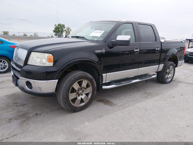 2006 Lincoln Mark Lt მანქანა იყიდება აუქციონზე, vin: 5LTPW18536FJ13821, აუქციონის ნომერი: 45016389