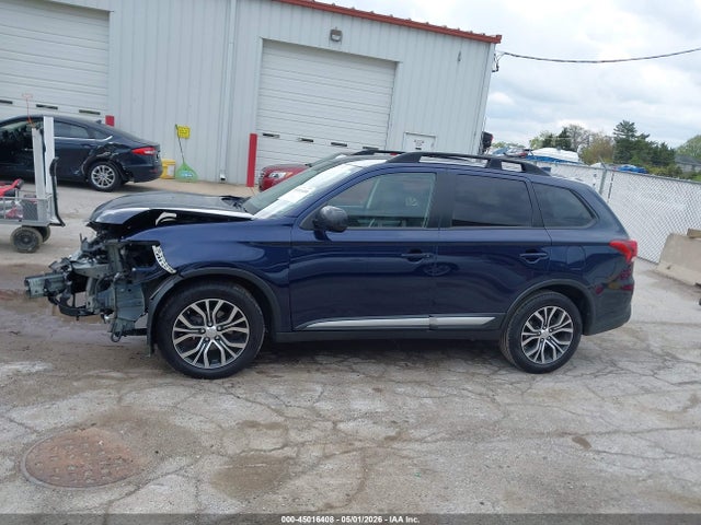 45016408 :رقم المزاد ، JA4AD2A35HZ024163 vin ، 2017 Mitsubishi Outlander Es مزاد بيع