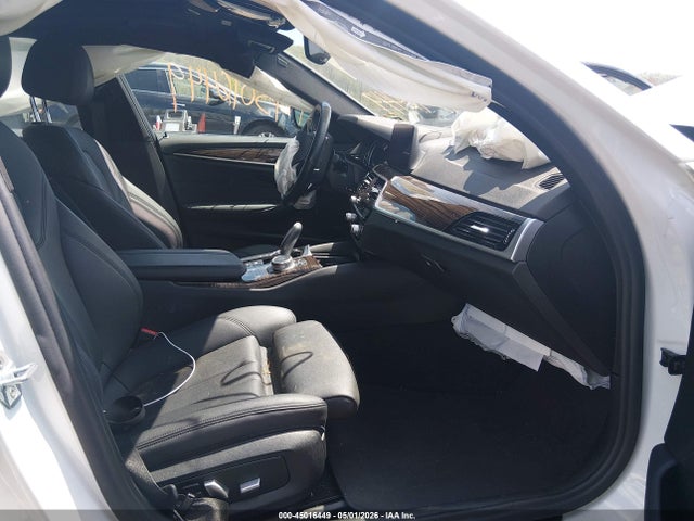 45016449 :رقم المزاد ، WBAJA7C53KG909777 vin ، 2019 Bmw 530i Xdrive مزاد بيع