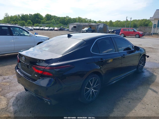 2021 Toyota Camry Se მანქანა იყიდება აუქციონზე, vin: 4T1G11AK9MU415832, აუქციონის ნომერი: 45016465