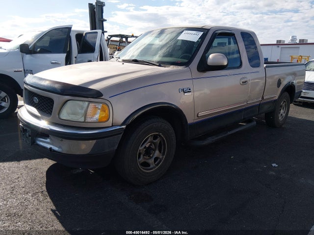 45016492 :رقم المزاد ، 1FTRX17L7WKC21746 vin ، 1998 Ford F-150 Lariat/xl/xlt مزاد بيع