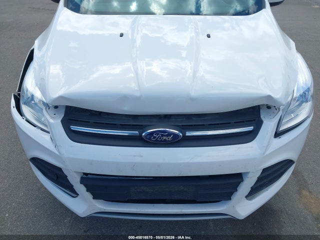 Продажа на аукционе авто 2015 Ford Escape Se, vin: 1FMCU0GX5FUA66447, номер лота: 45016570