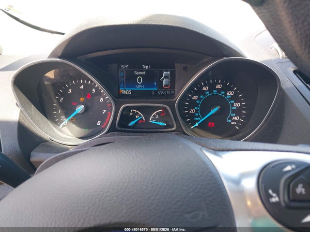 Продажа на аукционе авто 2015 Ford Escape Se, vin: 1FMCU0GX5FUA66447, номер лота: 45016570