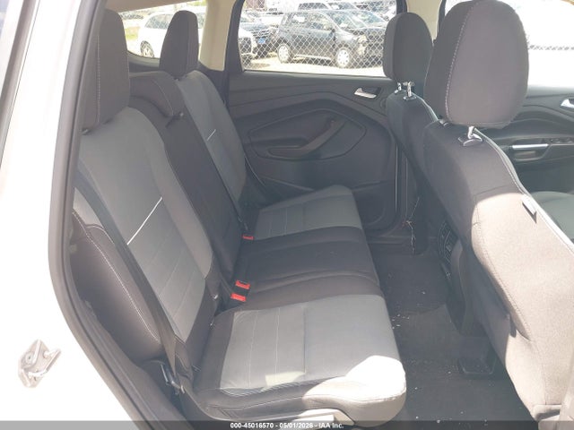 Продажа на аукционе авто 2015 Ford Escape Se, vin: 1FMCU0GX5FUA66447, номер лота: 45016570