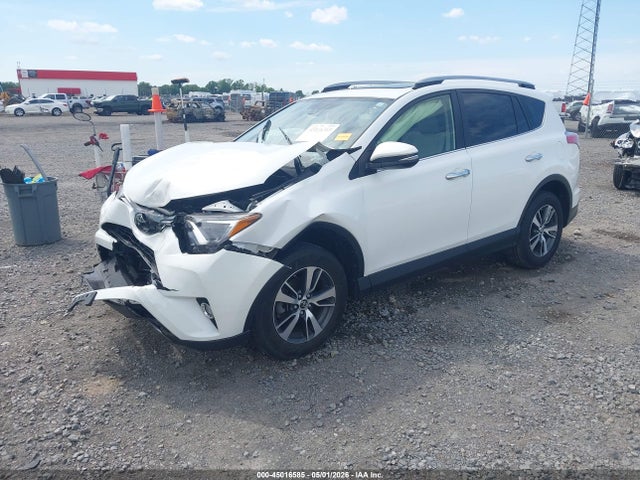 2017 Toyota Rav4 Xle მანქანა იყიდება აუქციონზე, vin: JTMRFREV9HJ155537, აუქციონის ნომერი: 45016585