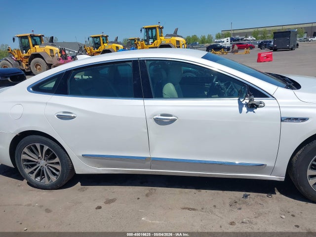 2017 Buick Lacrosse Essence მანქანა იყიდება აუქციონზე, vin: 1G4ZP5SS9HU122161, აუქციონის ნომერი: 45016625
