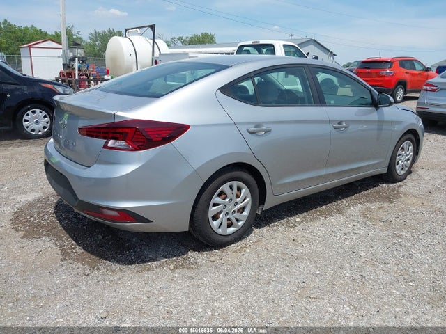Продажа на аукционе авто 2020 Hyundai Elantra Se, vin: 5NPD74LF3LH614004, номер лота: 45016635