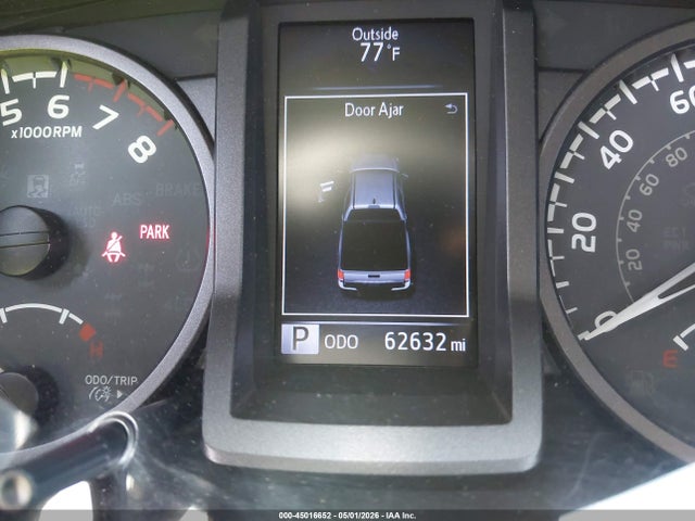 3TMAZ5CN5HM050142 Toyota Tacoma Trd Sport