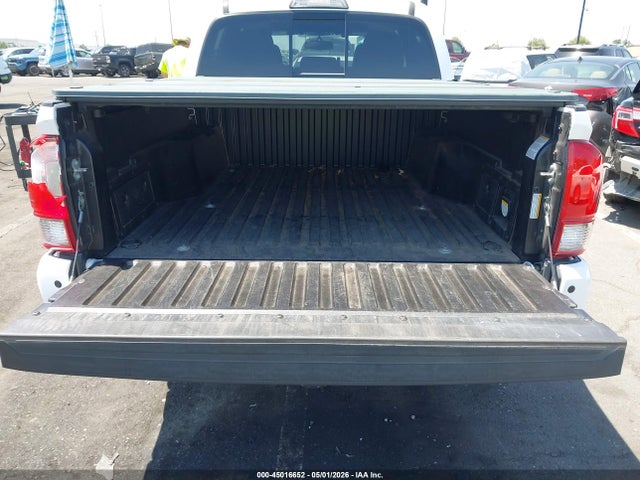 3TMAZ5CN5HM050142 Toyota Tacoma Trd Sport