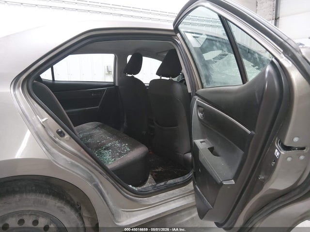 Toyota COROLLA LE 2018 2T1BURHE8JC074792 Image 8