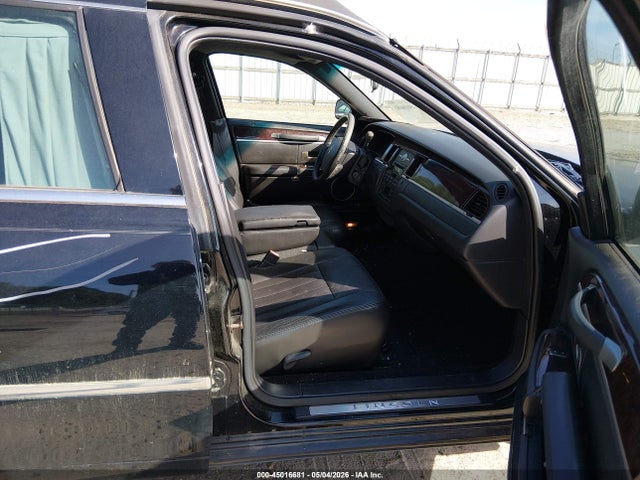 Aukcja sprzedaży 2008 Lincoln Town Car Executive, vin: 2LJFM88W18X644476, numer aukcji: 45016681
