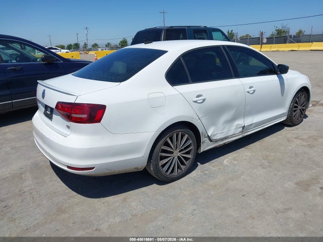 3VWD17AJ0GM393680 Volkswagen Jetta 1.8t Sport