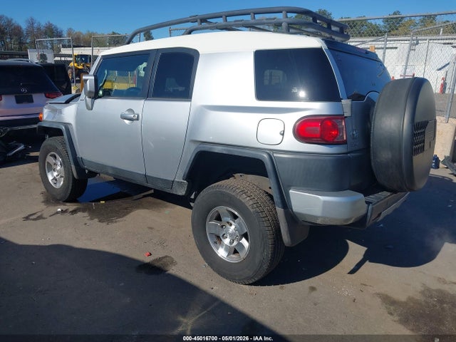 45016700 :رقم المزاد ، JTEBU11F48K052734 vin ، 2008 Toyota Fj Cruiser مزاد بيع