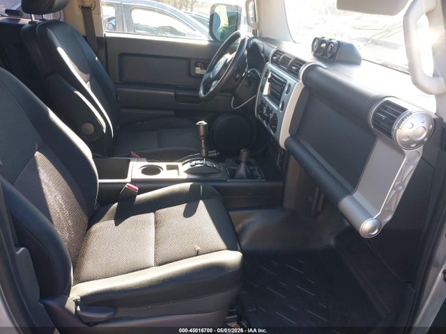 45016700 :رقم المزاد ، JTEBU11F48K052734 vin ، 2008 Toyota Fj Cruiser مزاد بيع
