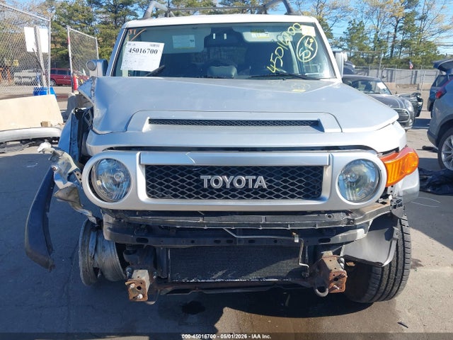 45016700 :رقم المزاد ، JTEBU11F48K052734 vin ، 2008 Toyota Fj Cruiser مزاد بيع