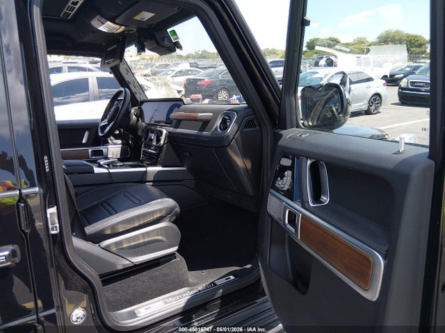45016747 :رقم المزاد ، W1NYC6BJ0RX517394 vin ، 2024 Mercedes-benz G 550 4matic مزاد بيع