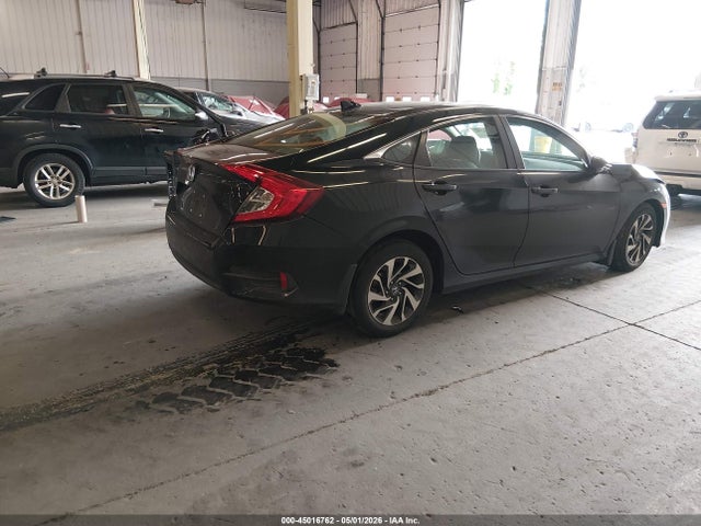 Продажа на аукционе авто 2018 Honda Civic Ex, vin: 2HGFC2F87JH502528, номер лота: 45016762