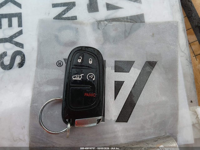 Продаж на аукціоні авто 2019 Jeep Cherokee Latitude Plus Fwd, vin: 1C4PJLLX8KD109744, номер лоту: 45016781