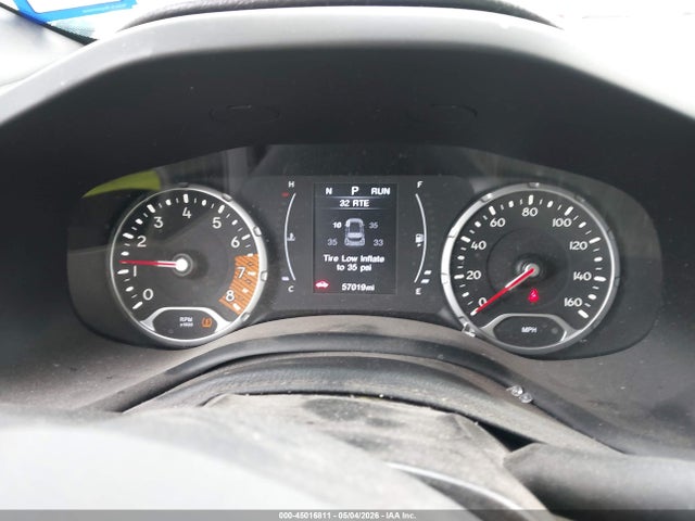 2020 Jeep Renegade Altitude Fwd მანქანა იყიდება აუქციონზე, vin: ZACNJABB8LPL23070, აუქციონის ნომერი: 45016811