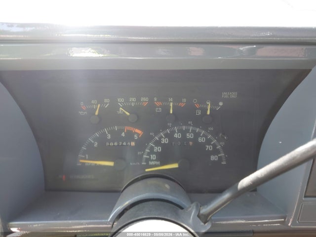 45016829 :رقم المزاد ، 1GBDC14Z1RZ156942 vin ، 1994 Chevrolet Gmt-400 C1500 مزاد بيع