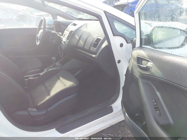 Продаж на аукціоні авто 2016 Kia Forte Lx, vin: KNAFK4A62G5610068, номер лоту: 45016847