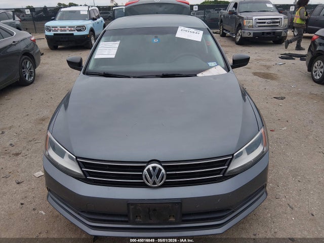 2015 Volkswagen Jetta 1.8t Se მანქანა იყიდება აუქციონზე, vin: 3VWD17AJXFM271780, აუქციონის ნომერი: 45016849