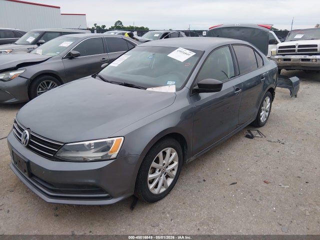 2015 Volkswagen Jetta 1.8t Se მანქანა იყიდება აუქციონზე, vin: 3VWD17AJXFM271780, აუქციონის ნომერი: 45016849