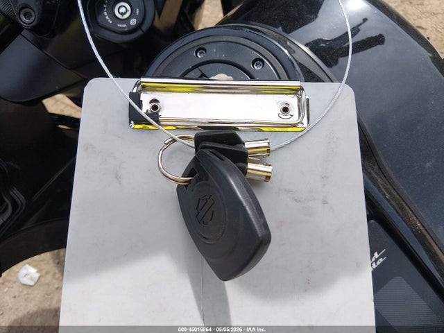 Harley-Davidson FLTRX 2024 1HD1KH711RB638334 Image 11