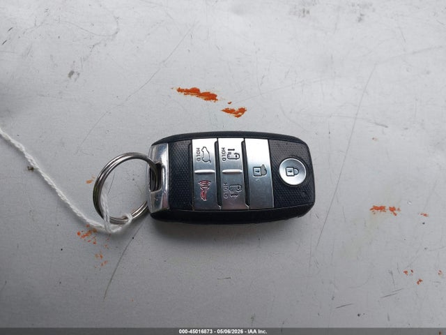 45016873 :رقم المزاد ، KNDMB5C12H6266867 vin ، 2017 Kia Sedona Lx مزاد بيع