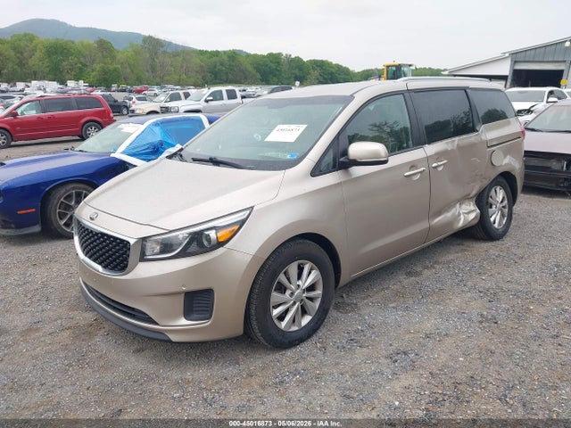 45016873 :رقم المزاد ، KNDMB5C12H6266867 vin ، 2017 Kia Sedona Lx مزاد بيع