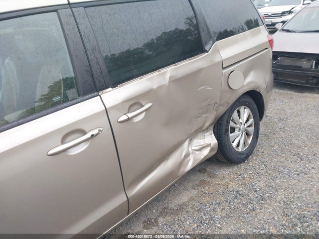 45016873 :رقم المزاد ، KNDMB5C12H6266867 vin ، 2017 Kia Sedona Lx مزاد بيع