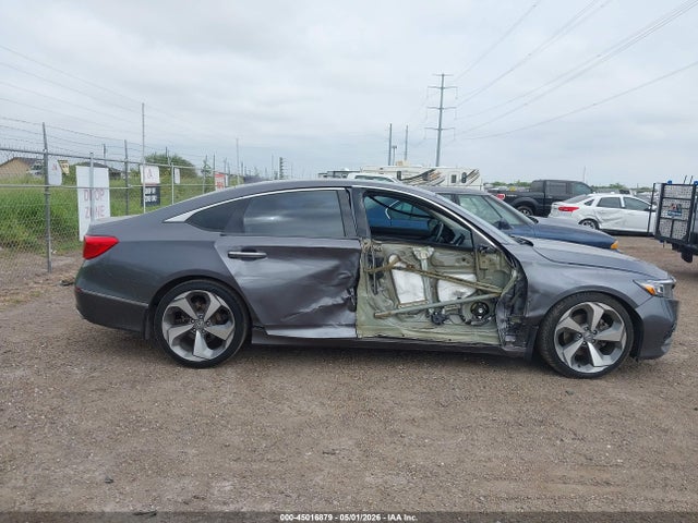 Продажа на аукционе авто 2018 Honda Accord Touring, vin: 1HGCV1F91JA110255, номер лота: 45016879
