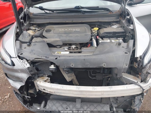 45016895 :رقم المزاد ، 1C4PJLCB4FW631110 vin ، 2015 Jeep Cherokee Latitude مزاد بيع