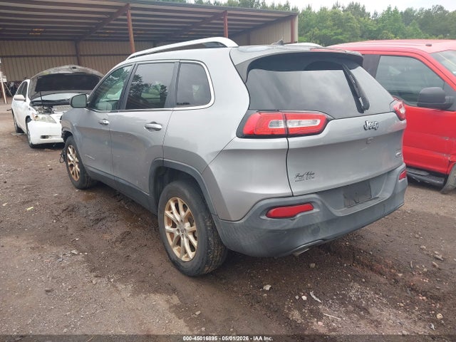 45016895 :رقم المزاد ، 1C4PJLCB4FW631110 vin ، 2015 Jeep Cherokee Latitude مزاد بيع