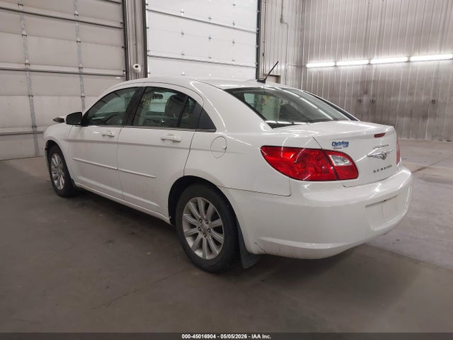 Продаж на аукціоні авто 2010 Chrysler Sebring Limited, vin: 1C3CC5FB2AN154275, номер лоту: 45016904