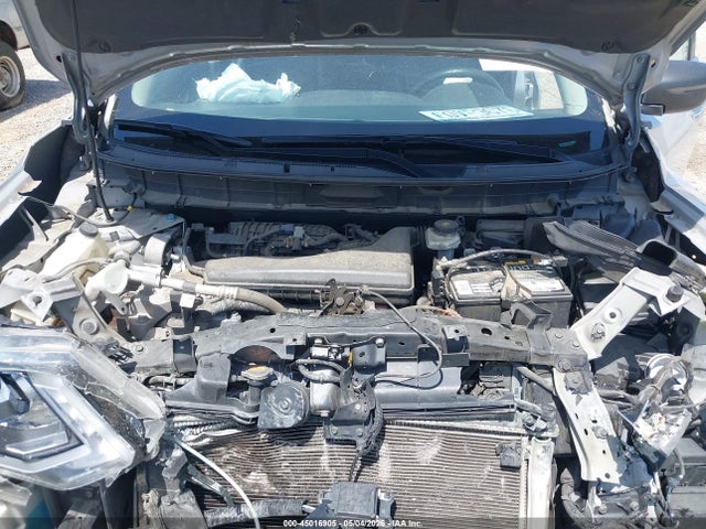 5N1AT2MV9JC847852 Nissan ROGUE SV