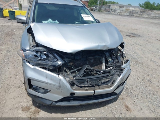 5N1AT2MV9JC847852 Nissan ROGUE SV