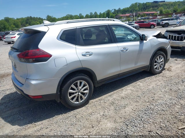 5N1AT2MV9JC847852 Nissan ROGUE SV