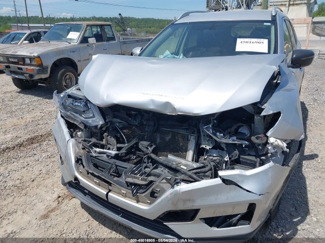 5N1AT2MV9JC847852 Nissan ROGUE SV