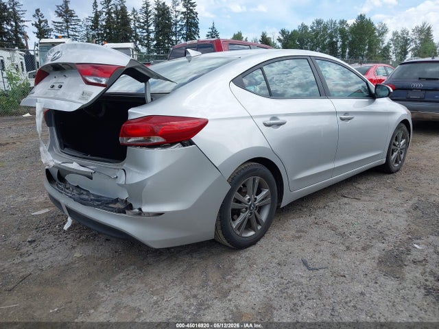5NPD84LF6JH221298 Hyundai ELANTRA SEL
