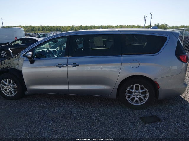2017 Chrysler Pacifica Lx მანქანა იყიდება აუქციონზე, vin: 2C4RC1CG7HR748615, აუქციონის ნომერი: 45016922