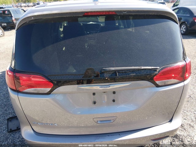 2017 Chrysler Pacifica Lx მანქანა იყიდება აუქციონზე, vin: 2C4RC1CG7HR748615, აუქციონის ნომერი: 45016922