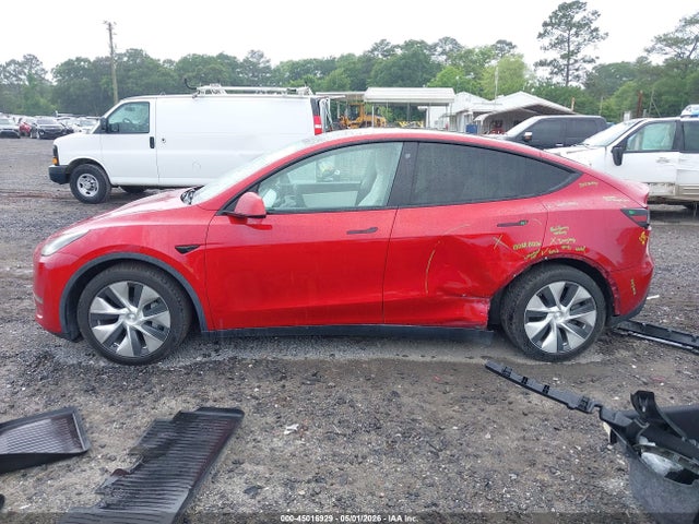 Продажа на аукционе авто 2021 Tesla Model Y Long Range Dual Motor All-wheel Drive, vin: 5YJYGDEE3MF075969, номер лота: 45016929