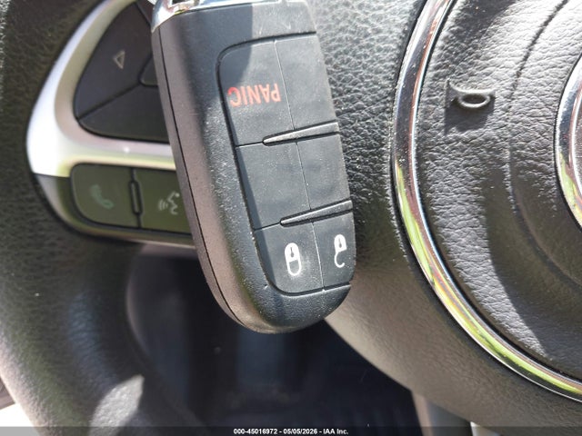 45016972 :رقم المزاد ، 3C4NJCAB6JT211132 vin ، 2018 Jeep Compass Sport Fwd مزاد بيع