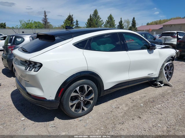Продаж на аукціоні авто 2023 Ford Mustang Mach-e Premium, vin: 3FMTK3SUXPMA75672, номер лоту: 45016991