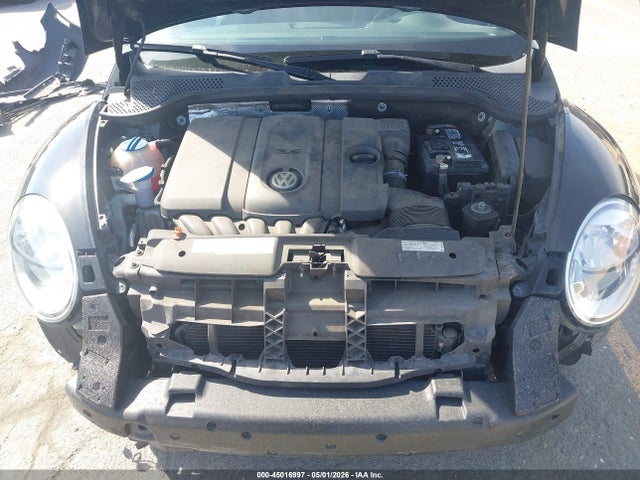 45016997 :رقم المزاد ، 3VWJP7AT2CM652960 vin ، 2012 Volkswagen Beetle 2.5l مزاد بيع