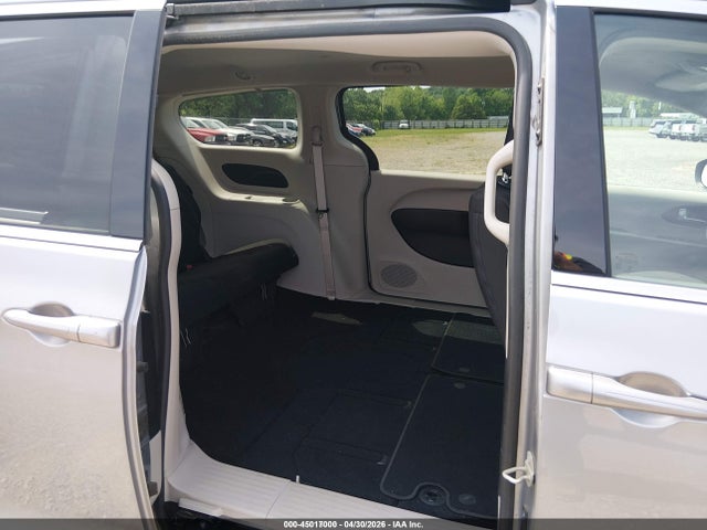 Продаж на аукціоні авто 2021 Chrysler Voyager Lx, vin: 2C4RC1CG4MR577784, номер лоту: 45017000