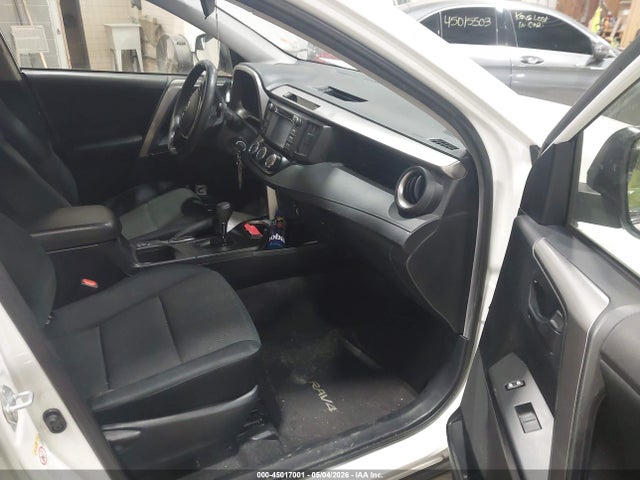 Aukcja sprzedaży 2017 Toyota Rav4 Le, vin: JTMZFREV2HJ105787, numer aukcji: 45017001